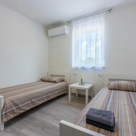 Sabina - Brgod Villa