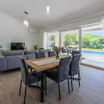 Sabina - Brgod Villa Raša