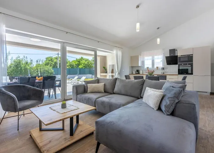 Sabina - Brgod Villa *