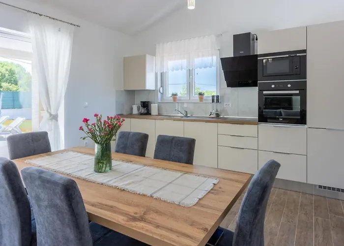 Sabina - Brgod Villa